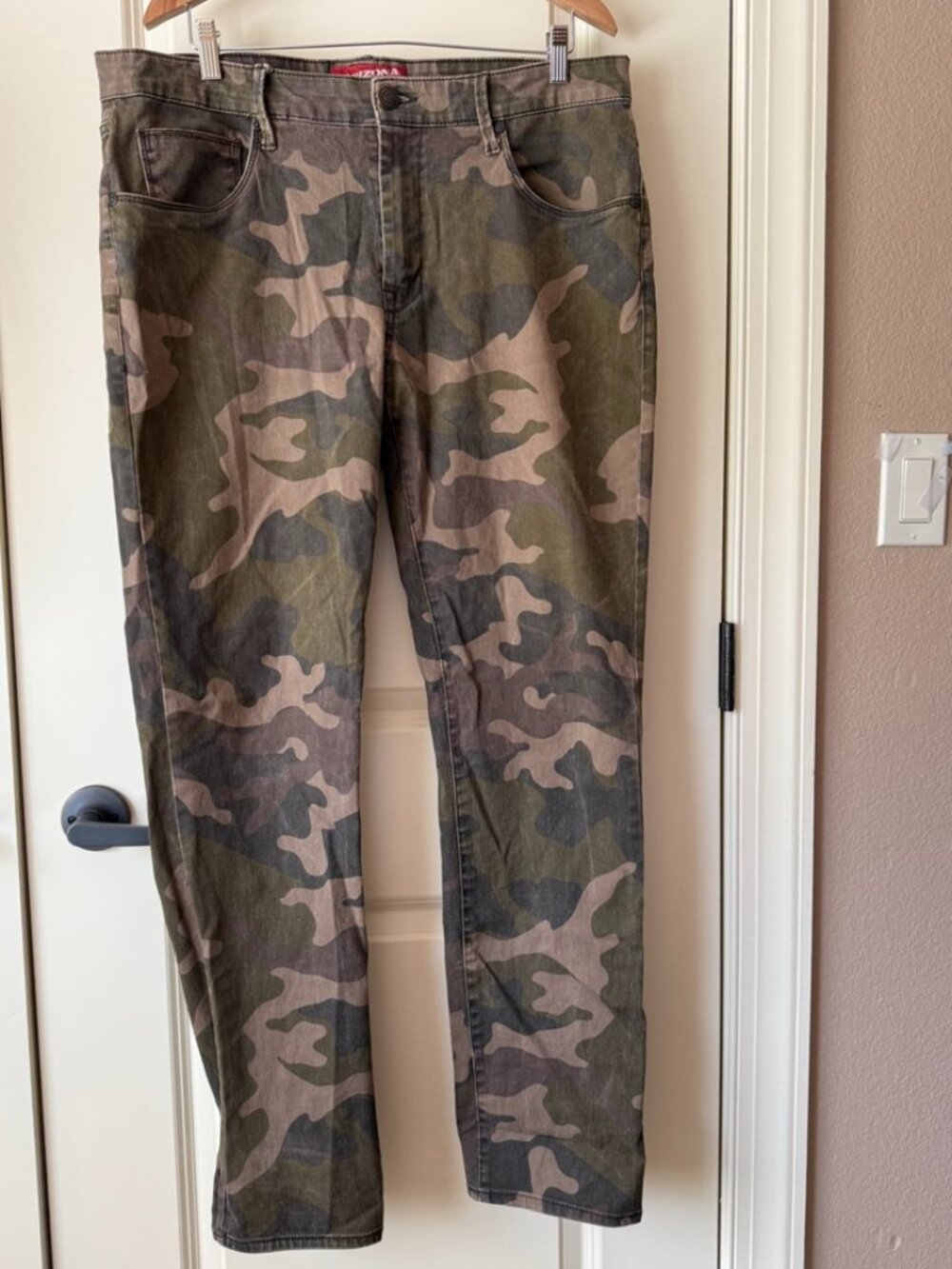 Arizona Jean Co., Camo Jeans size 36X34